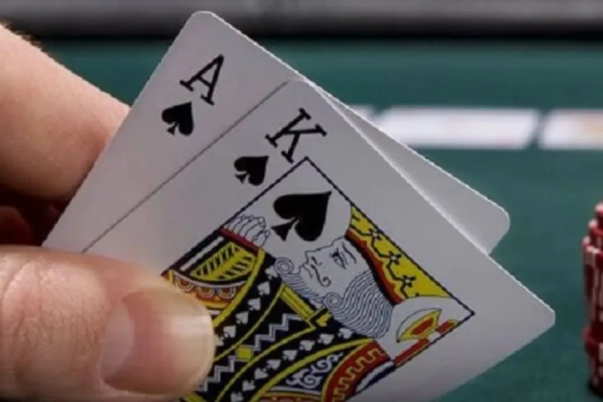 xì dách chơi tối đa được bao nhiêu người